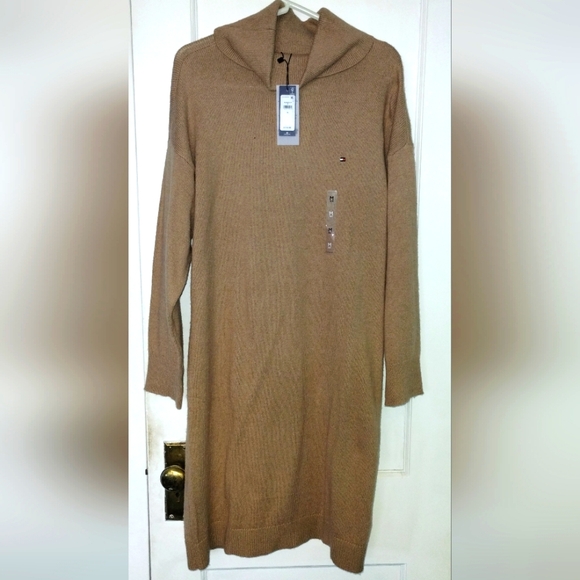Tommy Hilfiger long sleeve turtleneck dress - Picture 1 of 5